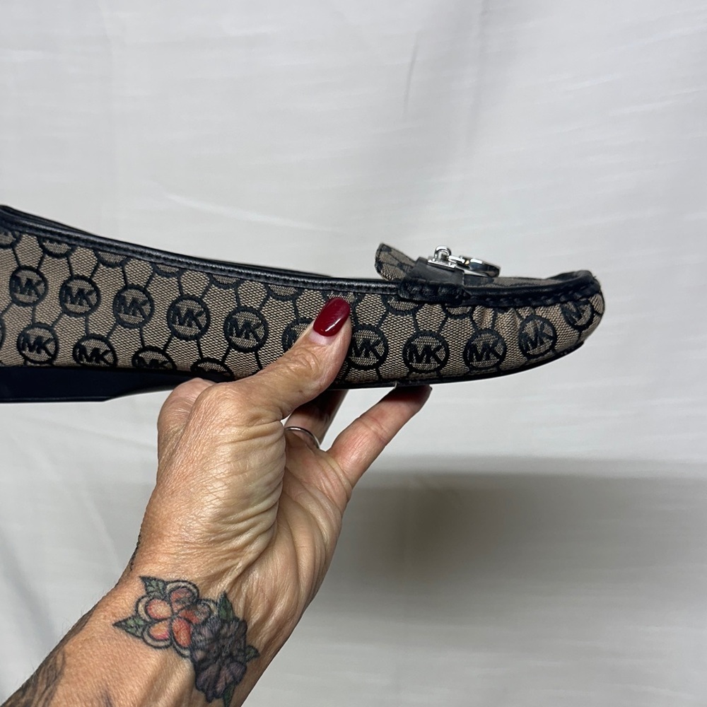 Michael Kors Black and Tan Patterned Loafers - Picture 5 of 12